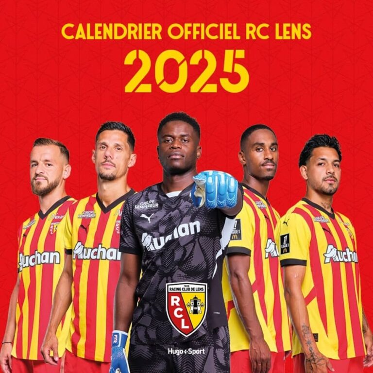Calendrier Mural RC Lens 2025 Collectif 9782755677645 Amazon Books