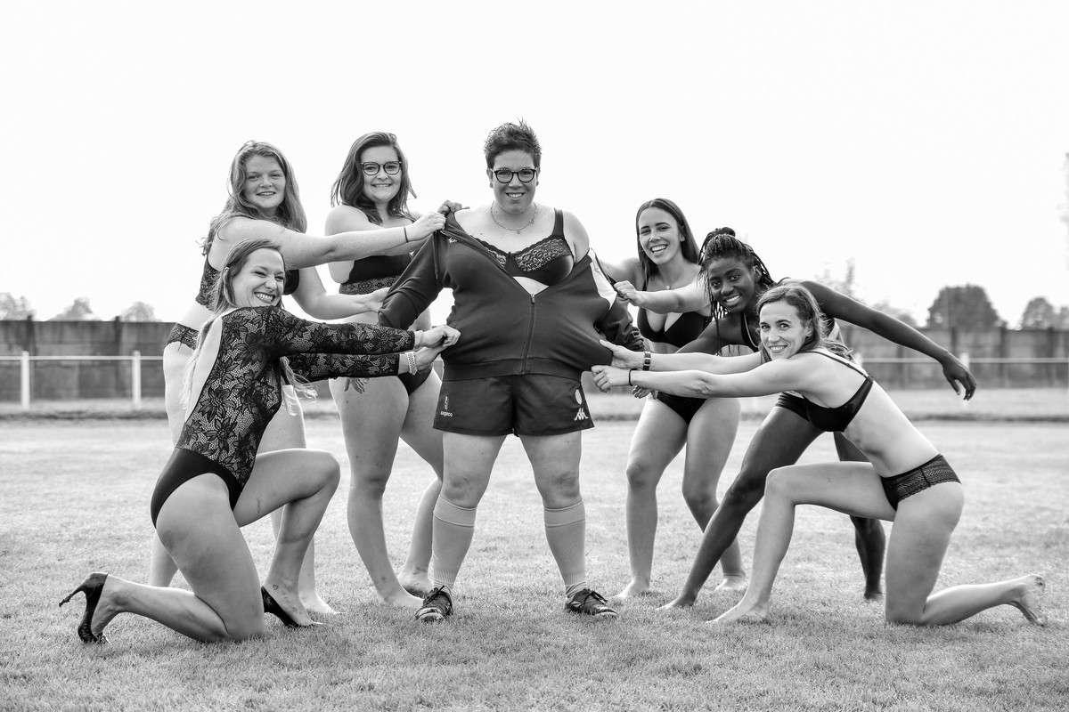 Libourne Les Joueuses De Rugby Sortent Un Nouveau Calendrier Sexy