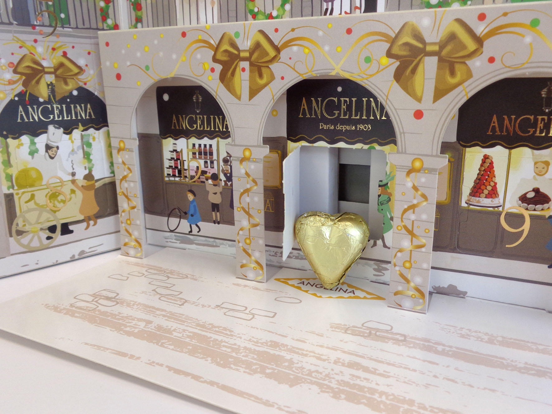 Maison Angelina Paris Pop up Avent Pro Carton